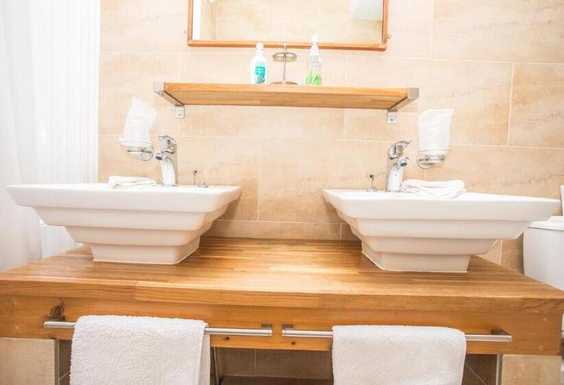 Семейный Номер, Park Lodge Guest House
