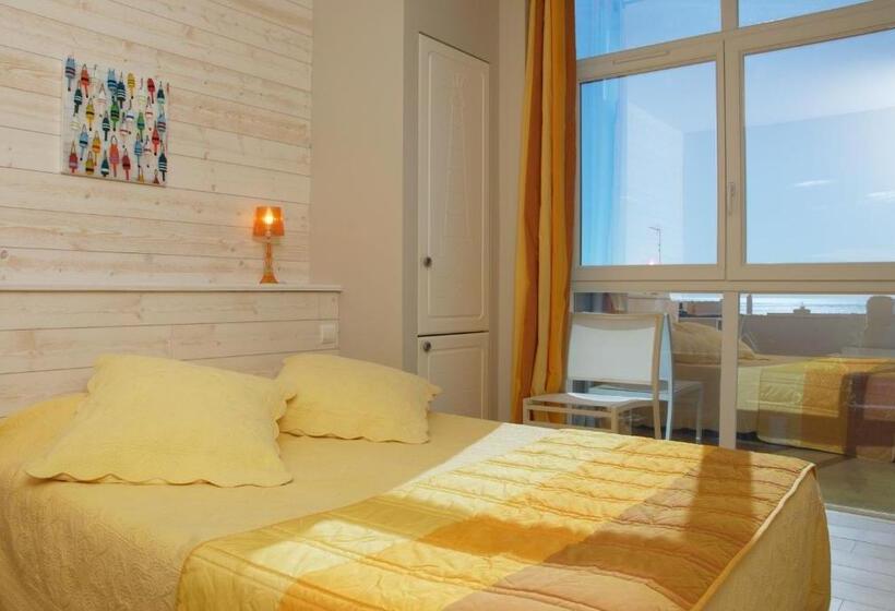 Номер Стандарт Боковой Вид на Море, Logis Hôtel Vent D Iroise