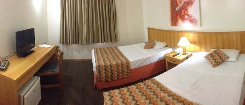 Номер Стандарт Трехместный, Nacional Inn Sorocaba