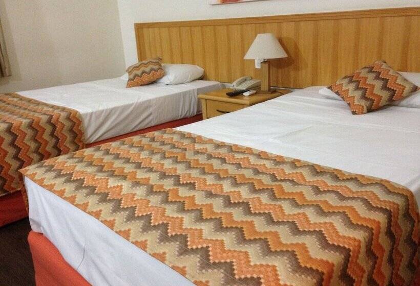 Номер Стандарт Трехместный, Nacional Inn Sorocaba