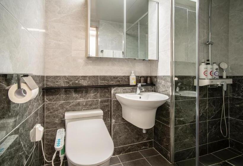 اتاق استاندارد چهار تخته, Jeju Central Park Residence