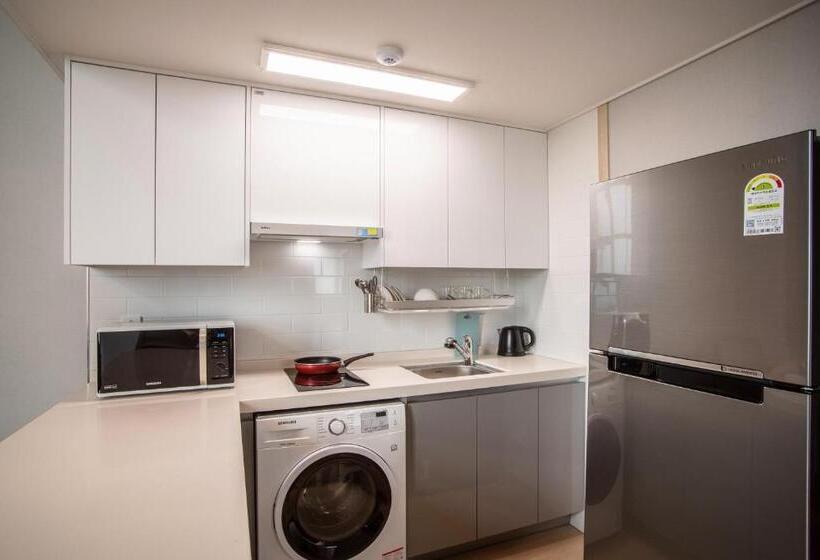 سوئیت با تخت بزرگ, Jeju Central Park Residence