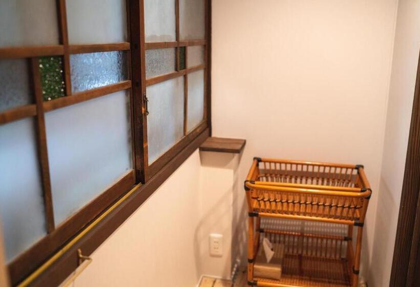 Номер Стандарт Вид на Сад, Machiya Guest House Carta