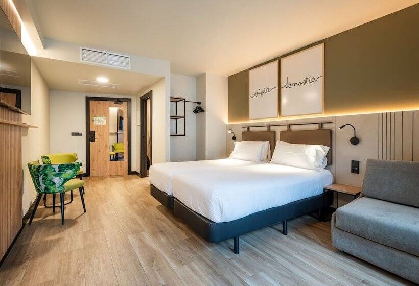 スーペリアトリプルルーム, Leonardo Boutique Hotel San Sebastián