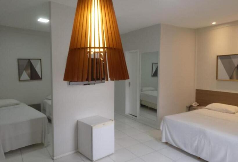 غرفة قياسية ثلاثية, Belvedere Paulo Afonso
