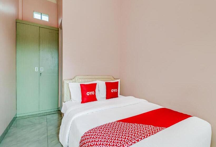 Номер Стандарт, Koolkost Female Syariah Unjani University Cimahi (minimum Stay 6 Nights)