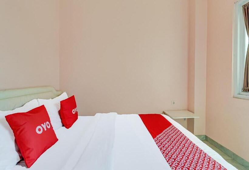 Номер Стандарт, Koolkost Female Syariah Unjani University Cimahi (minimum Stay 6 Nights)
