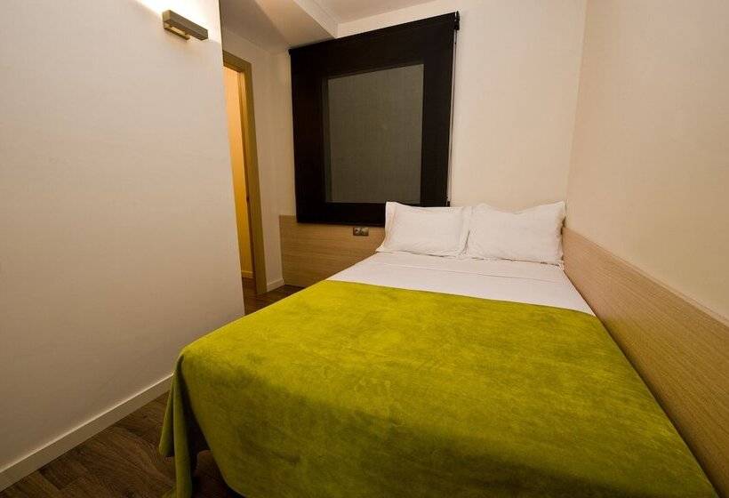 Апартаменты 3 Спальни, Casp 74 Apartments