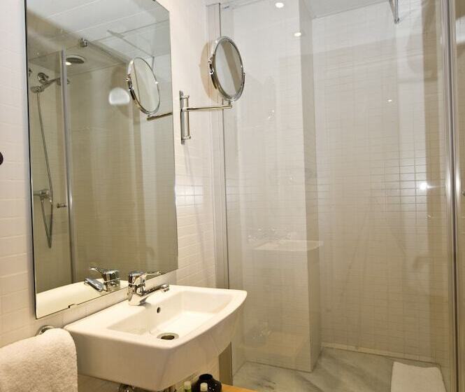 Апартаменты 3 Спальни, Casp 74 Apartments