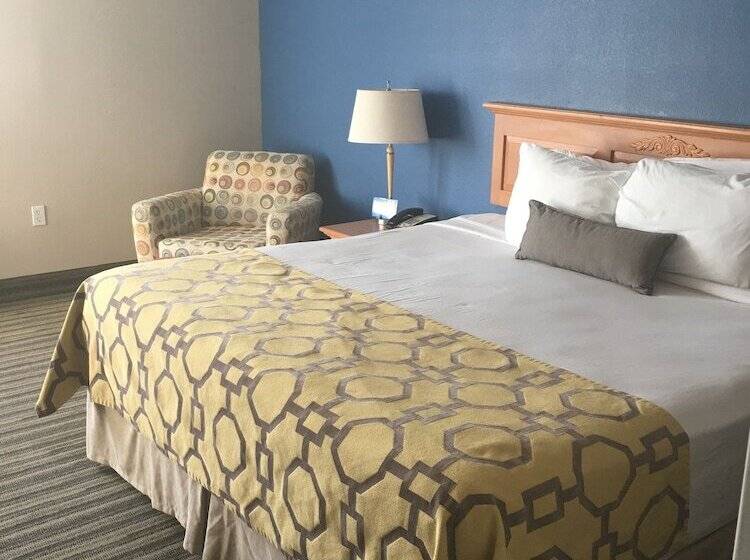 带2个双人床的标准工作室, Spark By Hilton Miami Doral
