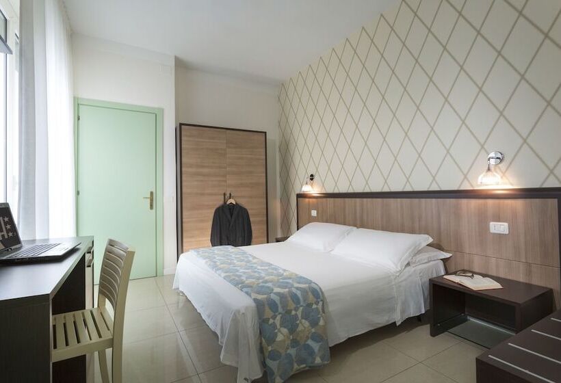 اتاق استاندارد چهار تخته, Calypso Rimini Marina Centro
