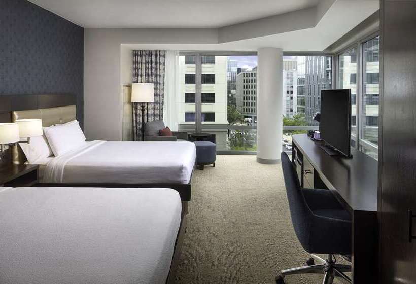 חדר סטנדרט נוף לעיר, Hilton San Diego Bayfront