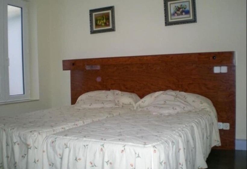 اتاق عادی, Hostal Moncloa