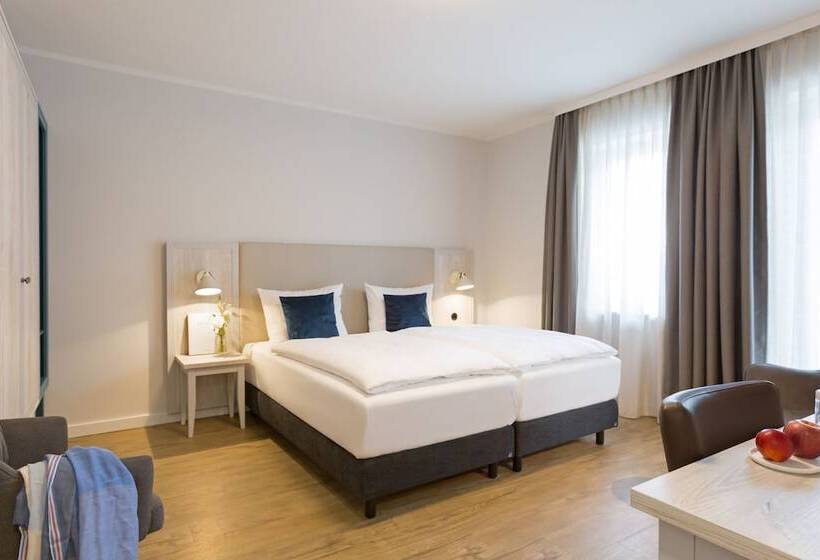 Quarto Estandar com Sacada, Koopmanns Hotel Und Lädchen