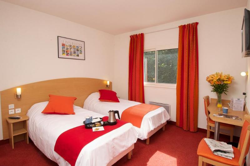 Четырехместный Номер Стандарт, Kyriad Quimper  Pontl Abbe