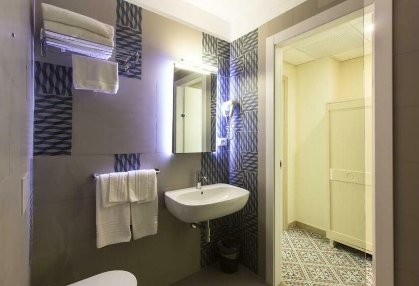 اتاق کلاسیک, Saracen Sands Hotel & Congress Centre   Palermo