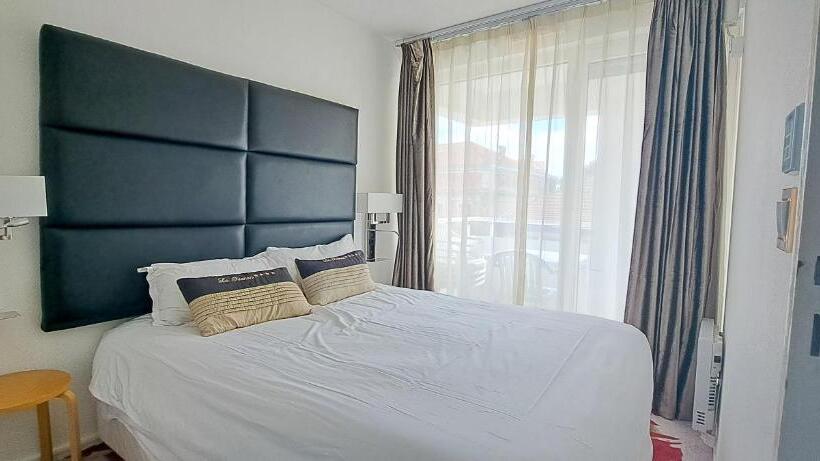 Апартаменты 2 Спальни, Appart Hôtel Le Trianon