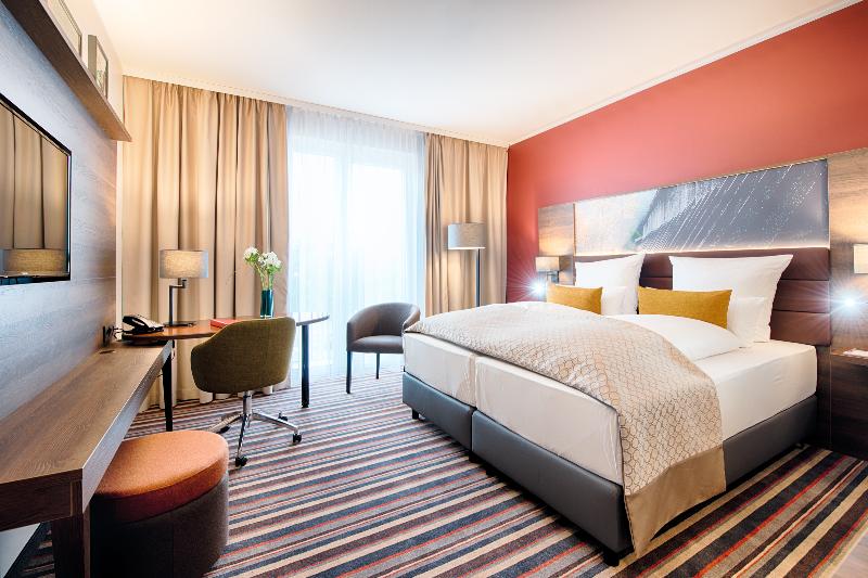 اتاق سوپریور چهار تخته, Saracen Sands Hotel & Congress Centre   Palermo
