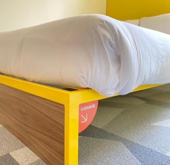 Quarto Estandar Cama Queen, The Gallatin