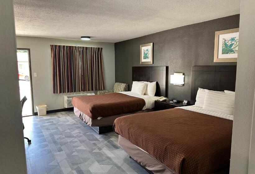 디럭스 룸, Freer Executive Inn And Studios