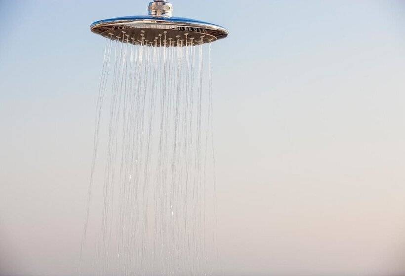 جناح مزود بحمام سباحة, Athermi Suites  Adults Only