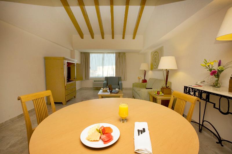 سوییت, Fiesta Inn Ciudad Del Carmen