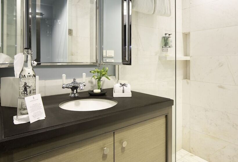 スーペリアールーム, Hippodrome Hotel Condesa