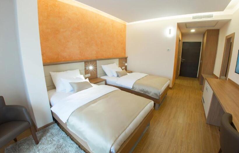 اتاق استاندارد, Mostar