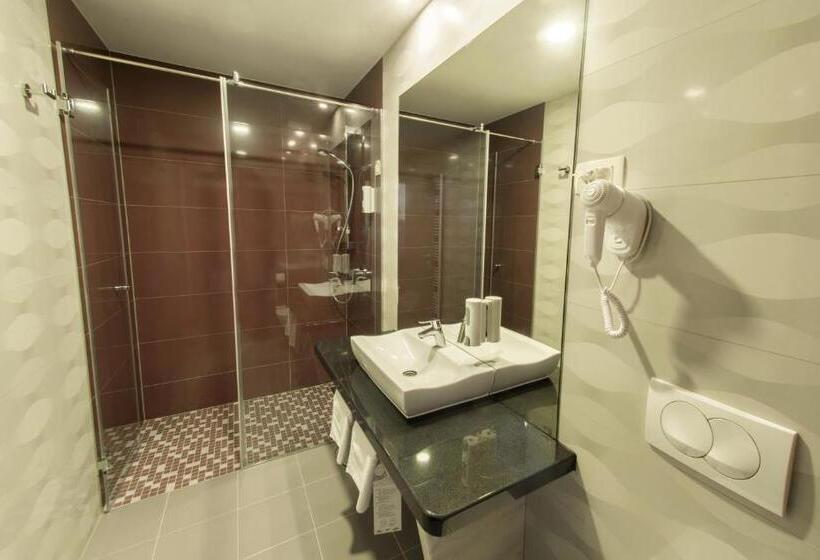 اتاق استاندارد, Mostar