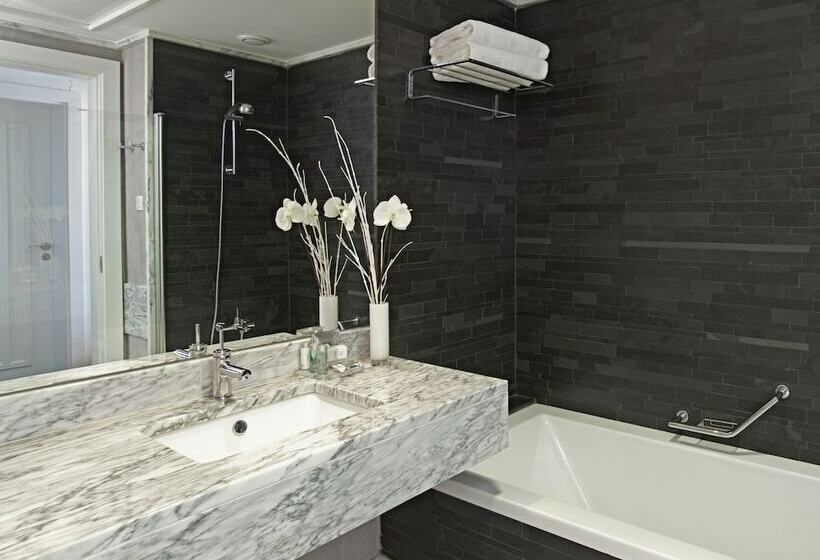 اتاق استاندارد با چشم‌انداز دریا, Real Marina Hotel & Spa