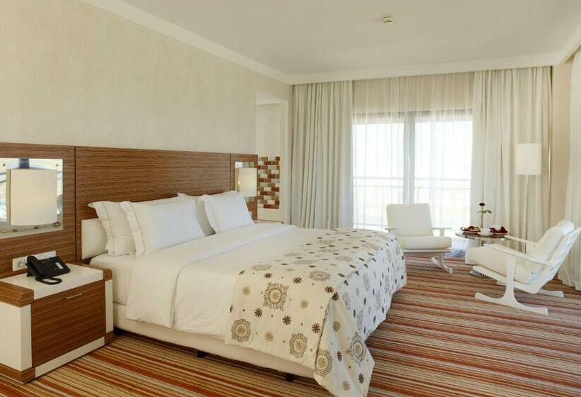 سوییت با چشم‌انداز دریا, Real Marina Hotel & Spa