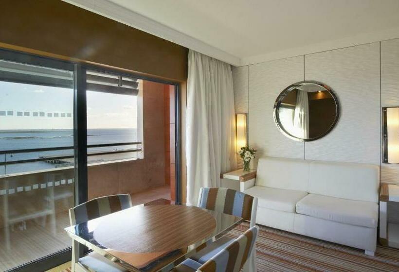 سوییت جونیور با چشم‌انداز دریا, Real Marina Hotel & Spa
