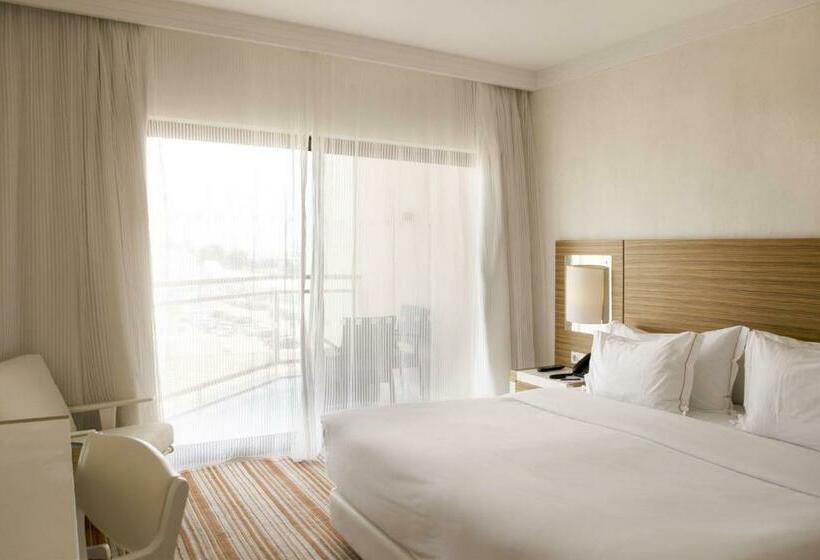 سوئیت جونیور با تراس, Real Marina Hotel & Spa