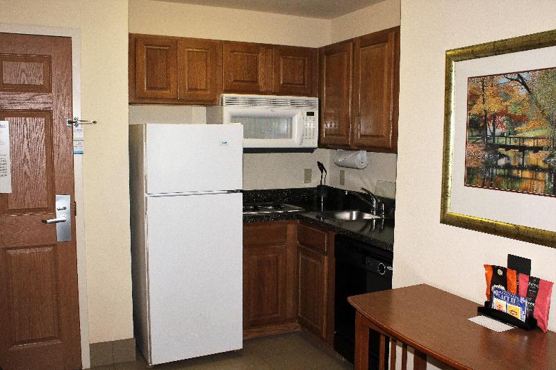 Студия Стандарт, Staybridge Suites Houston Willowbrook, An Ihg