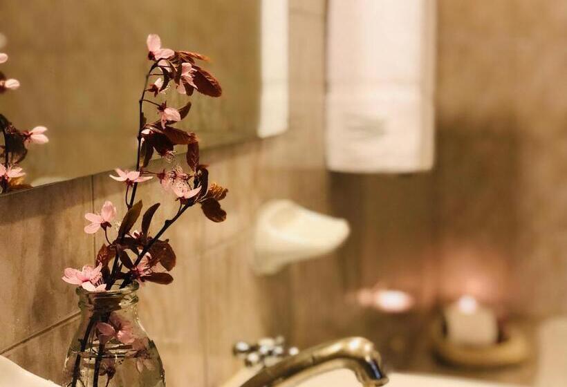 اتاق استاندارد سه نفره, Kalken Hotel By Mh