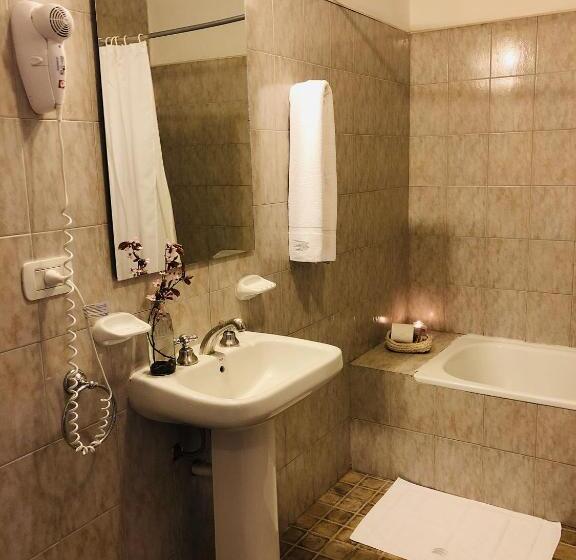 اتاق خانوادگی, Kalken Hotel By Mh
