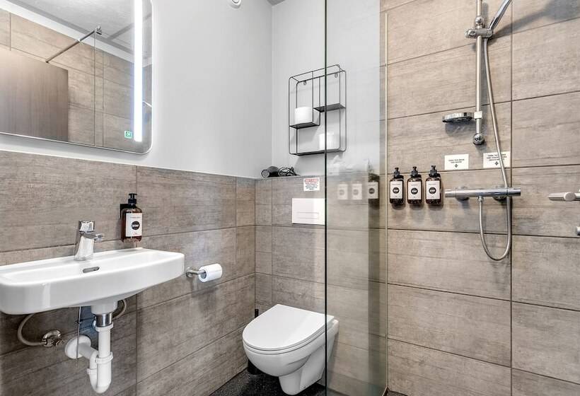 استودیوی استاندارد, Stay Apartments Bolholt