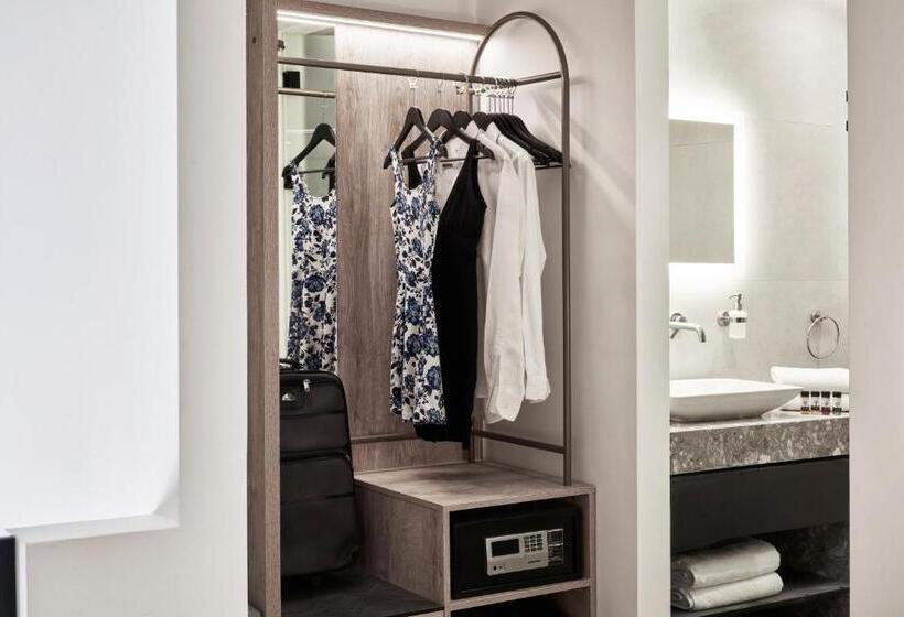 Люкс с Балконом, Nlh Monastiraki   Neighborhood Lifestyle Hotels