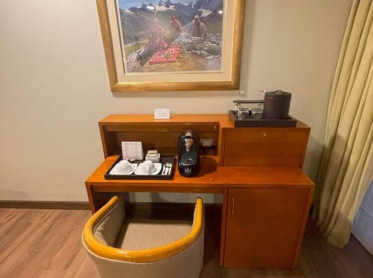 اتاق لوکس با تخت بزرگ, Aranwa Sacred Valley Hotel & Wellness