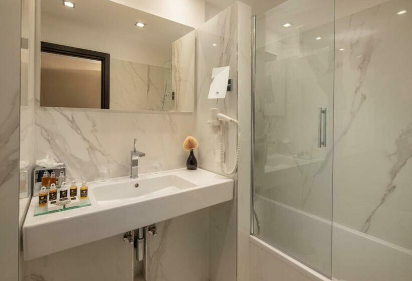 스탠다드 룸, Continental Hotel Budapest