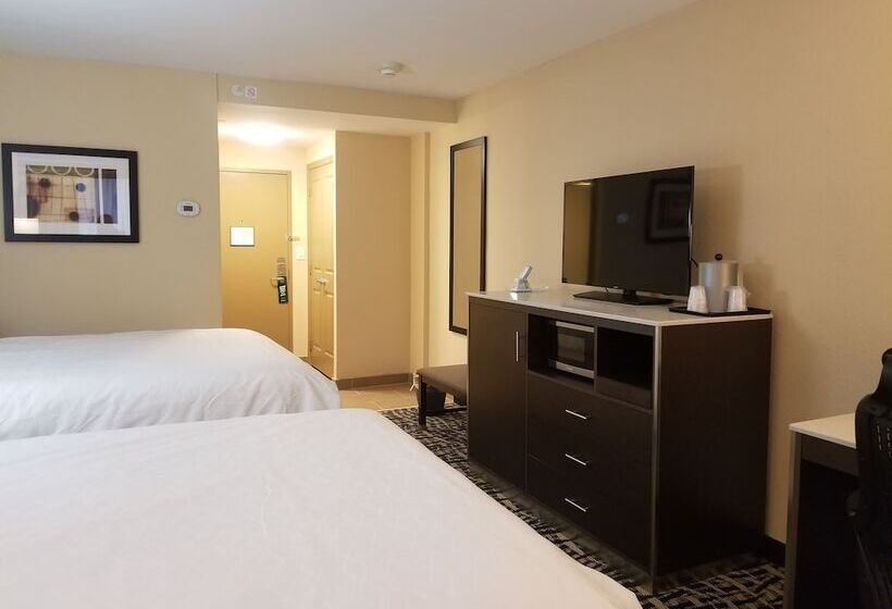 Номер Стандарт, Holiday Inn Poughkeepsie, An Ihg