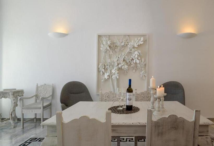 سوئیت مستر با چشم‌انداز دریا, Mybozer Hotel Kallisto