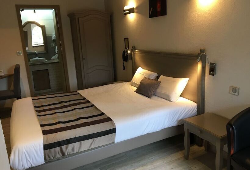 Номер Стандарт Индивидуальный, Logis Hotel Oasis