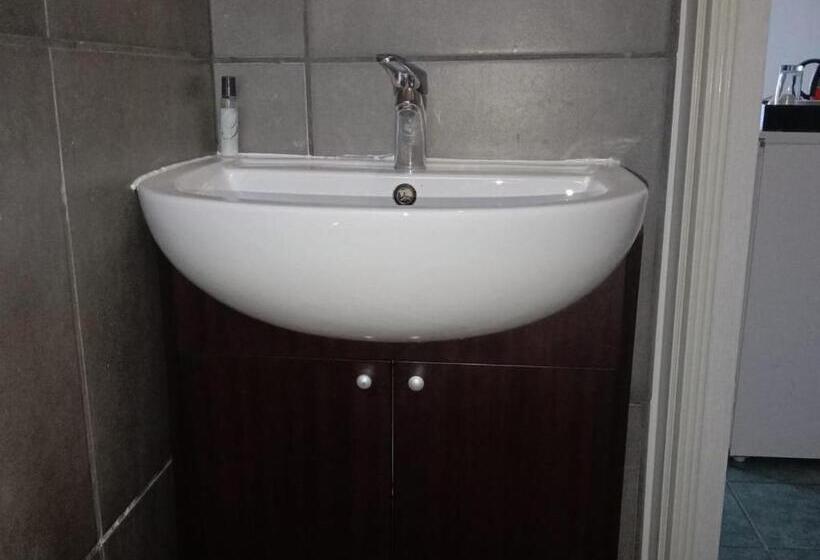 Quarto Estandar, Lapaleholo Guesthouse