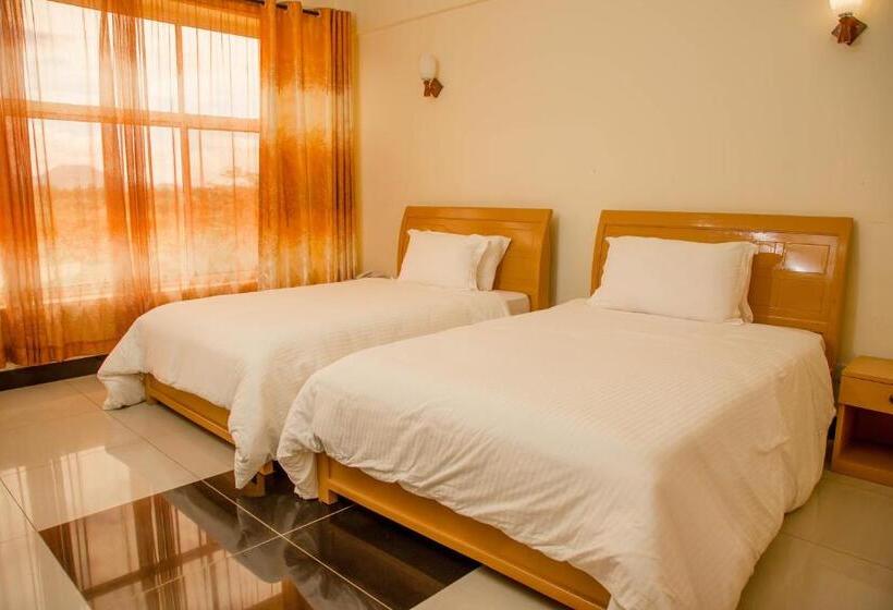 اتاق استاندارد یک نفره, A1 Hotel And Resort