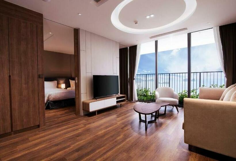 اتاق استاندارد با چشم‌انداز دریا, Flamingos Cat Ba Resort Apartment