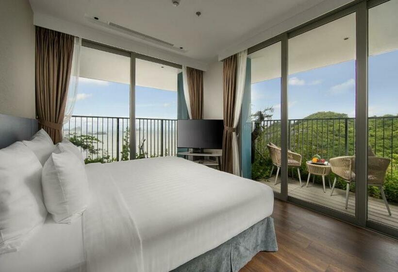 اتاق خانوادگی با چشم‌انداز دریا, Flamingos Cat Ba Resort Apartment
