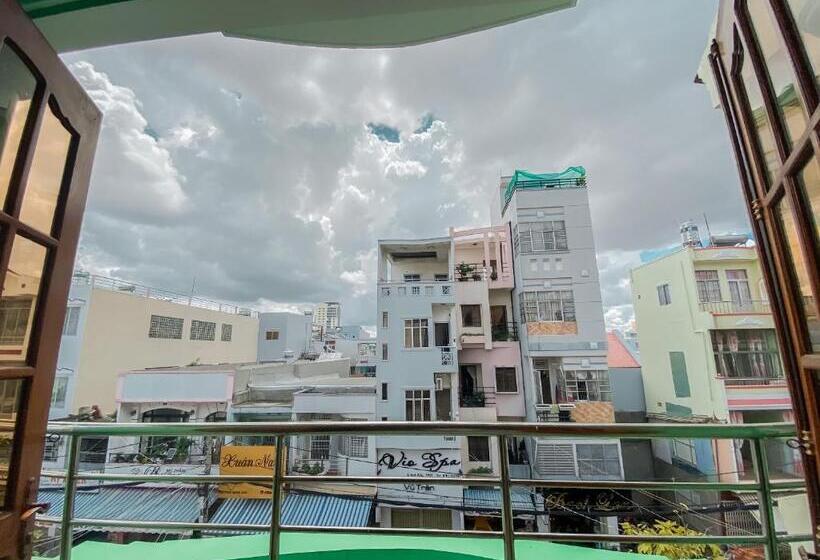 اتاق استاندارد با 2 تخت دوبل, Lime Hostel   Ninh Kieu Center