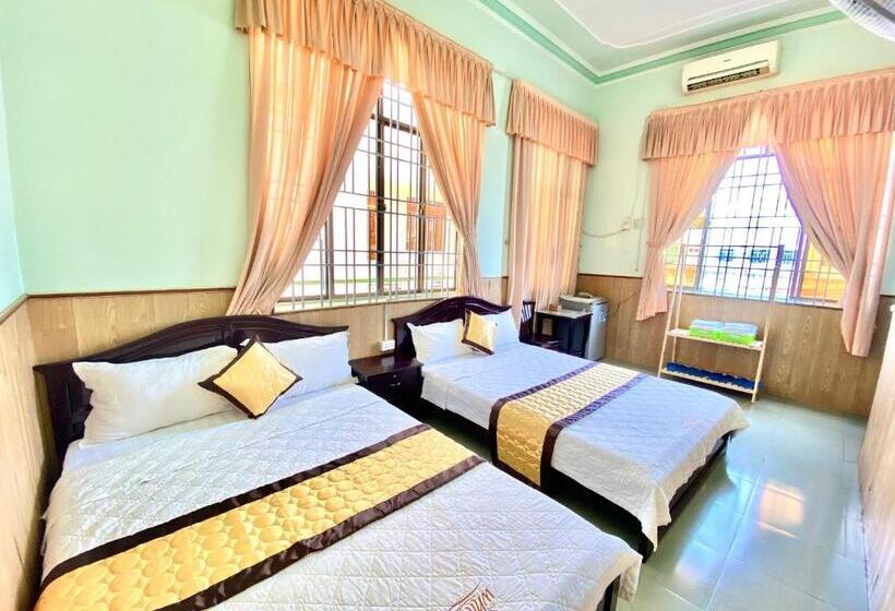 اتاق استاندارد با 2 تخت دوبل, Lime Hostel   Ninh Kieu Center