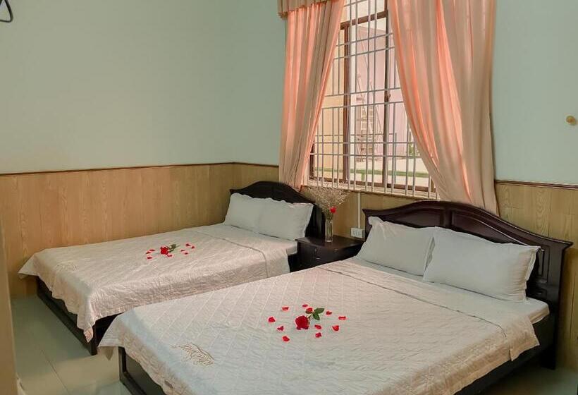 اتاق استاندارد با 2 تخت دوبل, Lime Hostel   Ninh Kieu Center